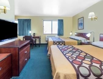 Super 8 By Wyndham Hotel Greeley